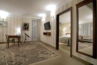 Отель Hotel Esperanto Белосток Апартаменты-1